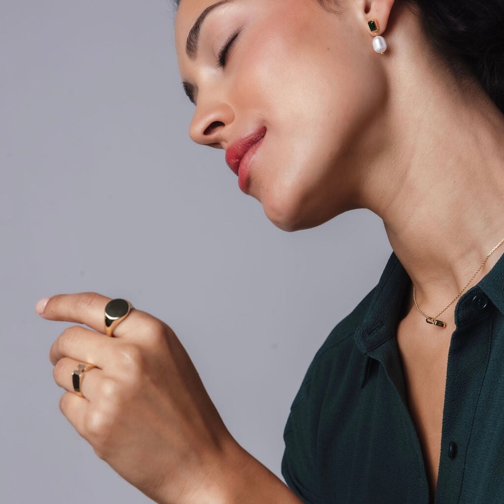 Classic Signet Ring