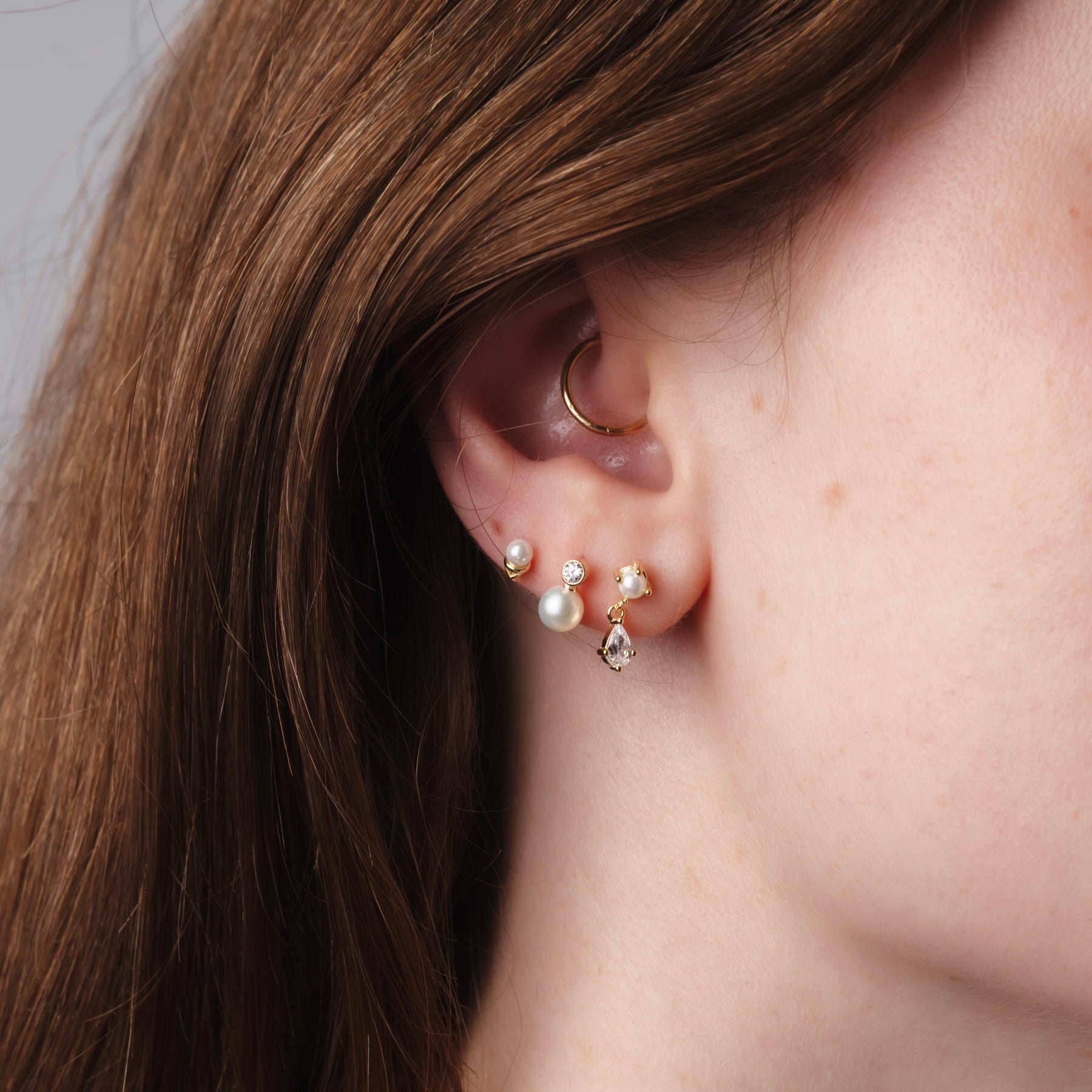 Pearl Flat Back Single Studs