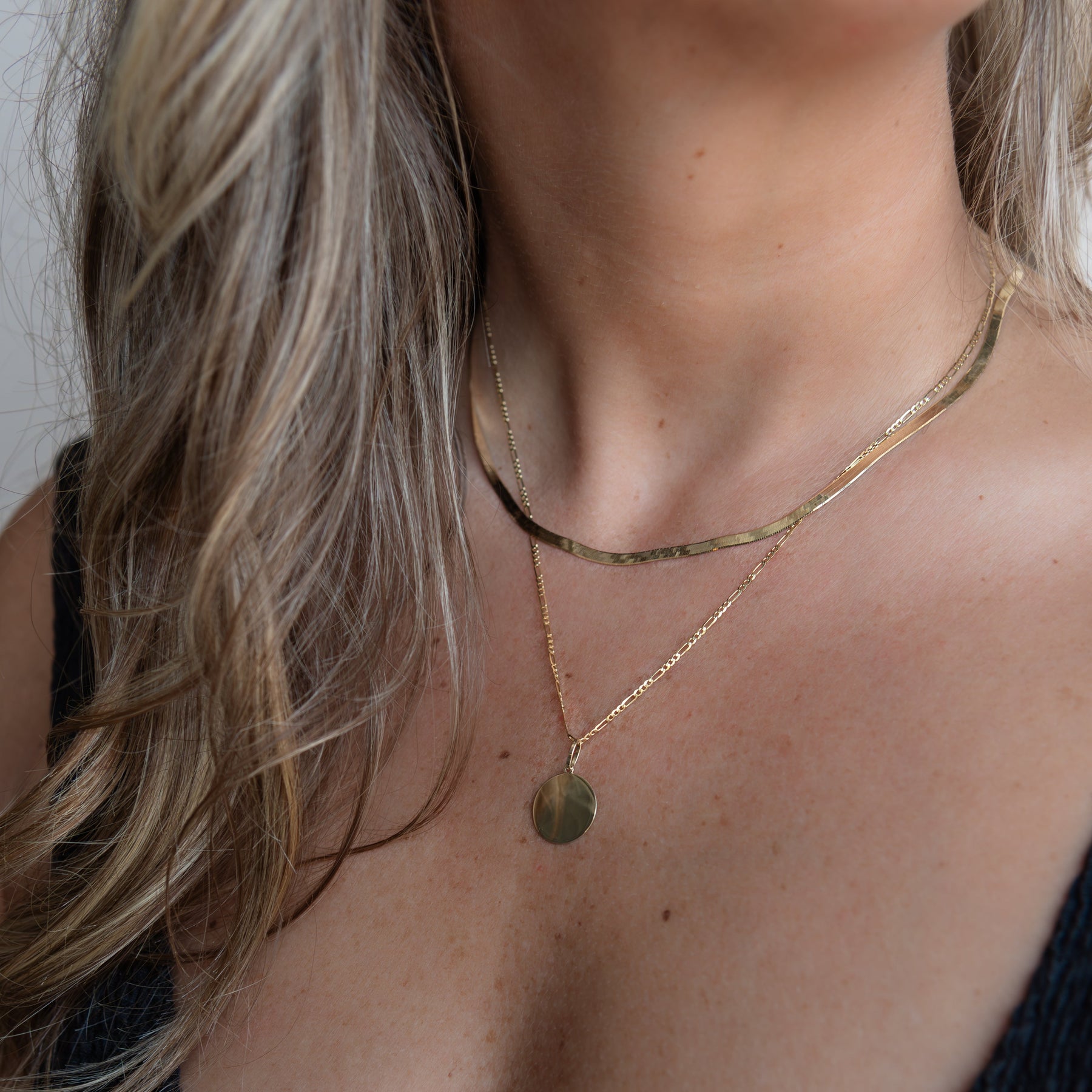 10K Gold Engravable Medium Round Charm