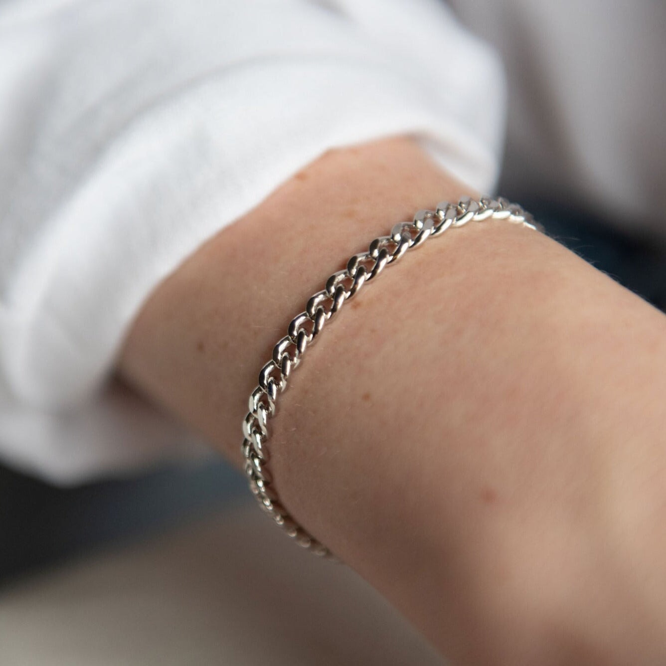 Mckenzie Chunky Curb Bracelet