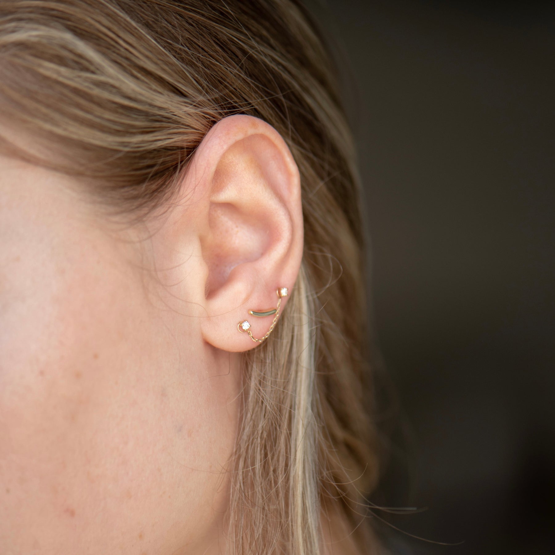 14K Gold Round Diamond Single Stud