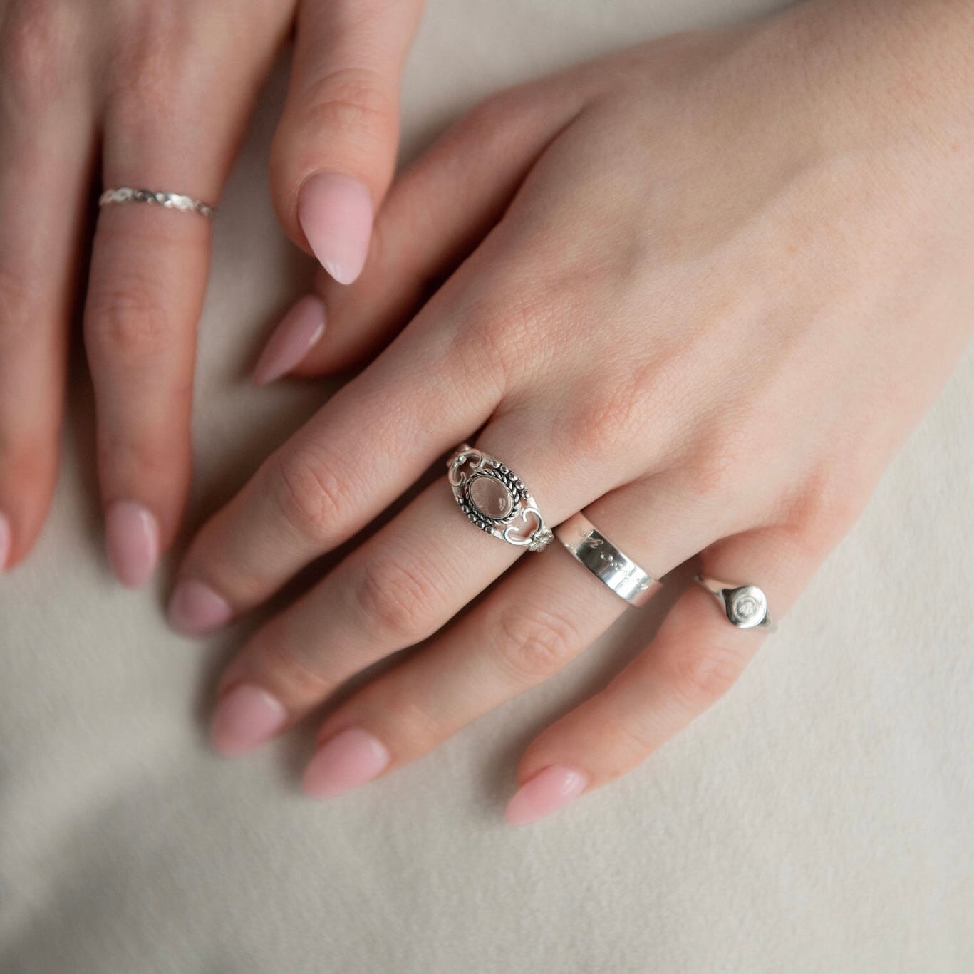 Lenny Signet Ring