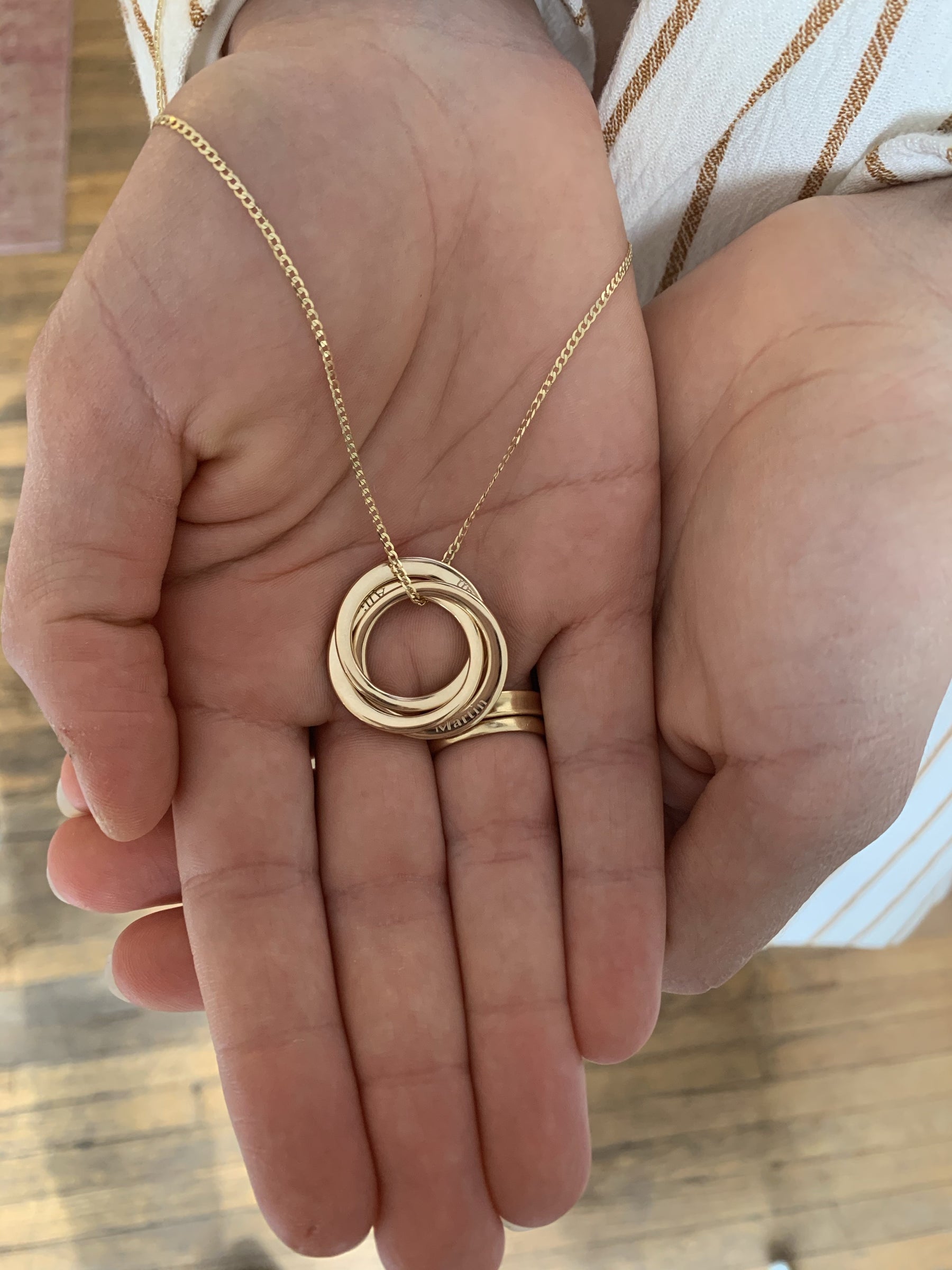 Mini Pia Trinity Gold
