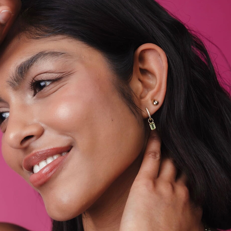 10K Gold Teardrop Stud Earrings
