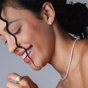 10K Pearl Drop Studs