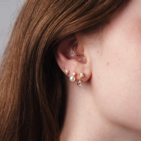 Pearl Flat Back Single Studs