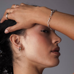 Elongated Figaro Chain Bracelet