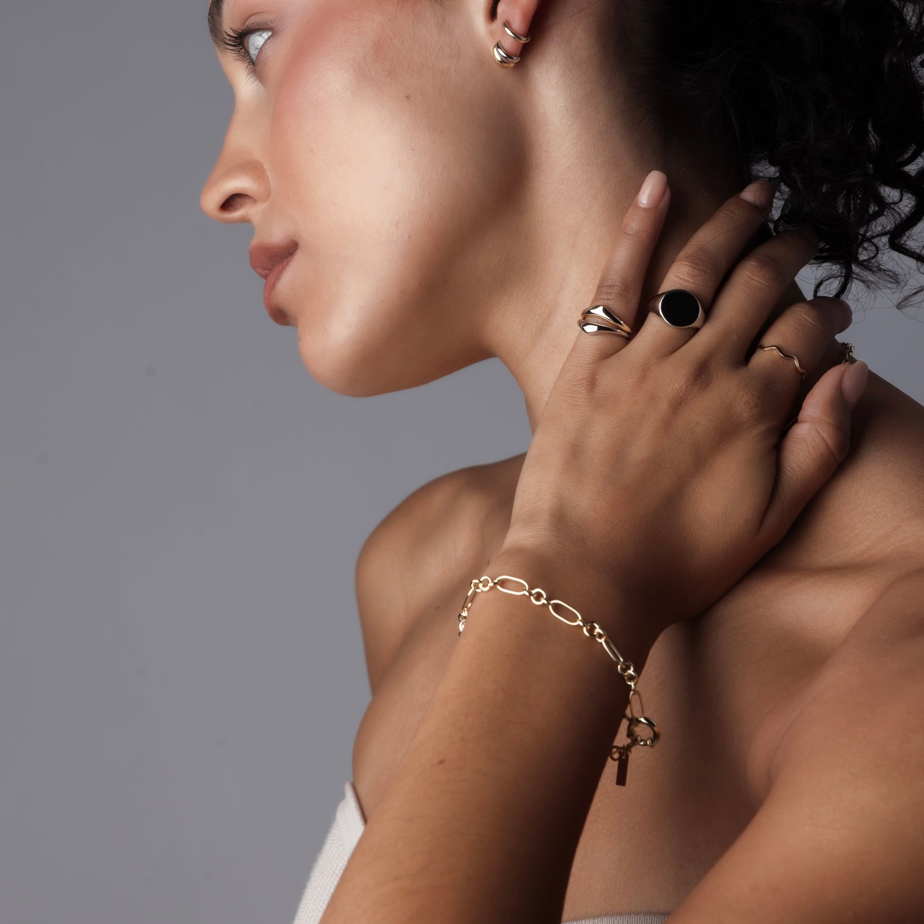 Elongated Figaro Chain Bracelet