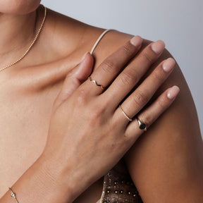 14K Gold Wavy Ring