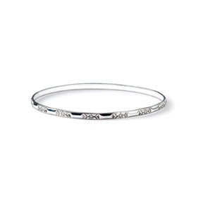 Flower Embossed Bangle