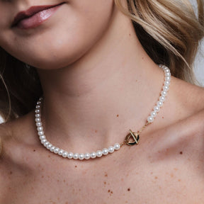 Pearl Necklace with Toggle Clasp