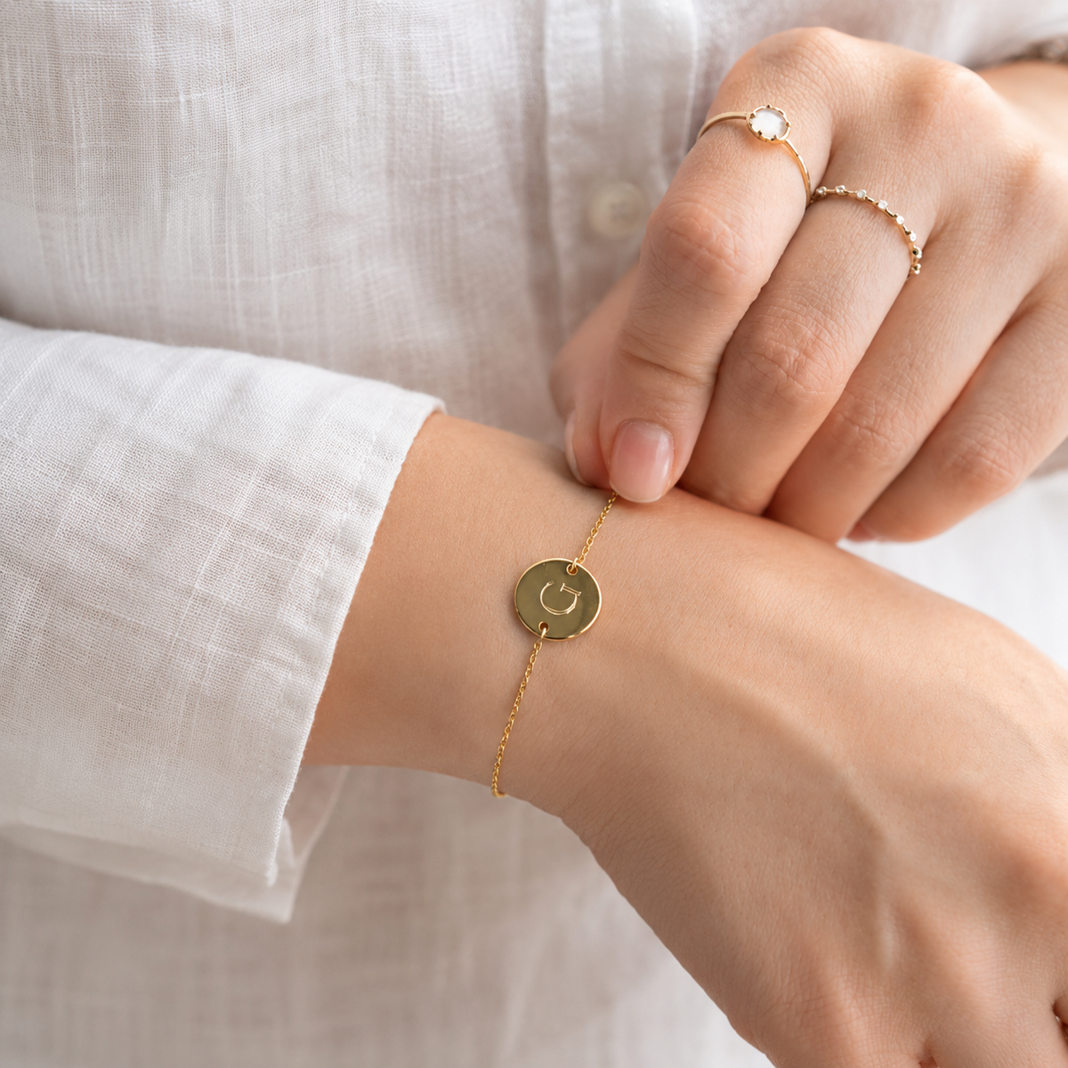 Engravable Disc Bracelet