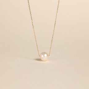 Petra Single Pearl Necklace