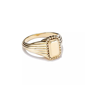 Anna Signet Ring