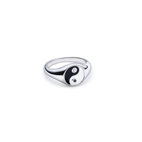 Addison Yin & Yang Ring*